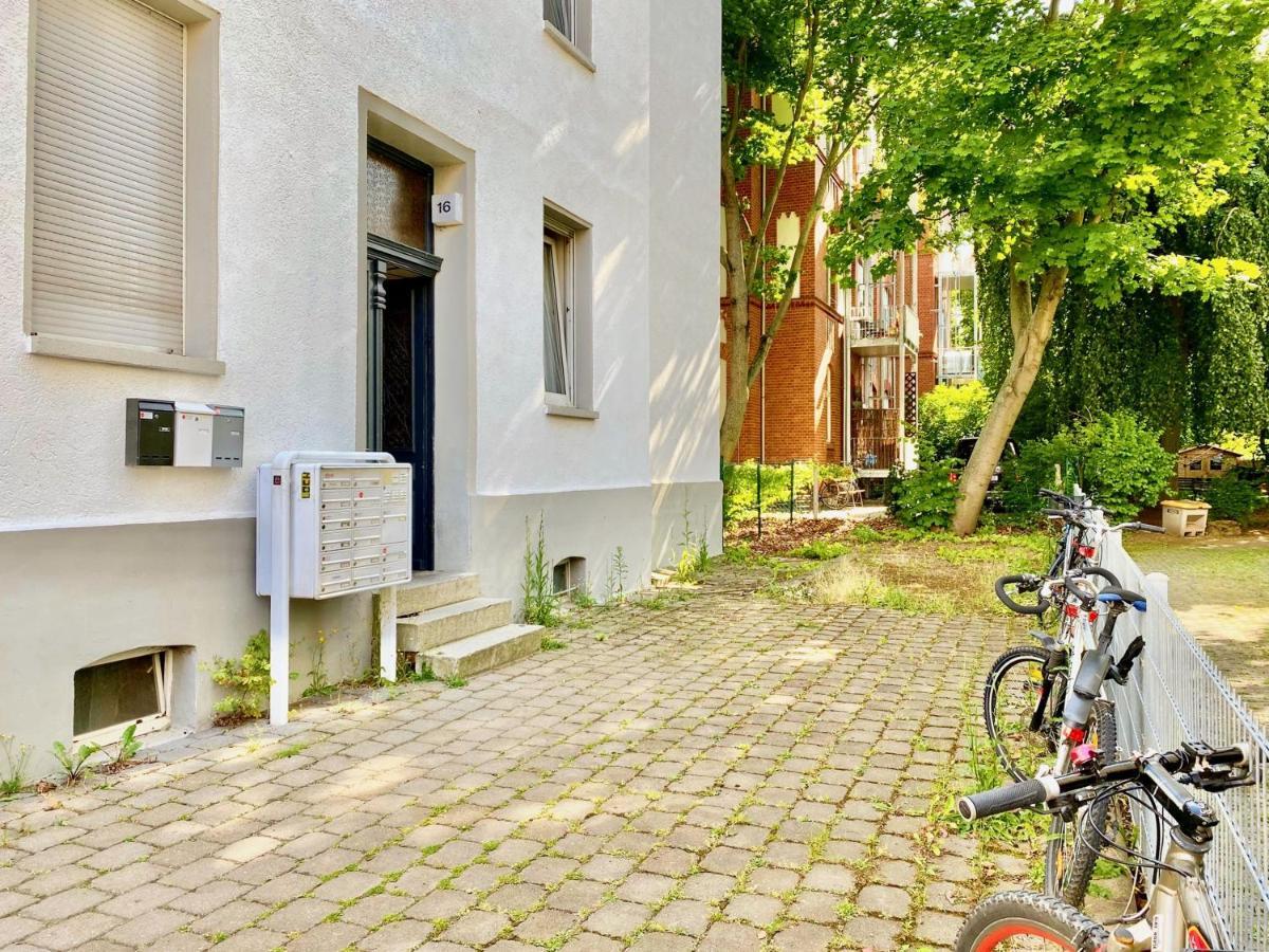 Am Park Apartment *